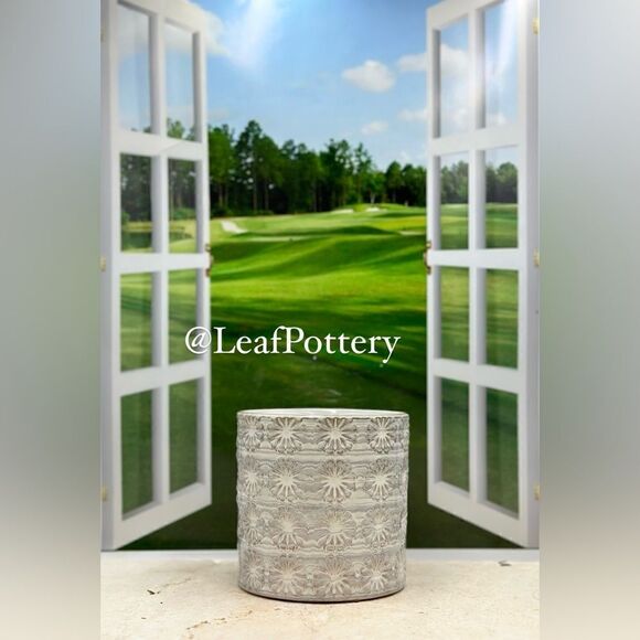 Village Flower (SM) Gray/ Tan Ceramic Planter Pot without drainage hole - Picture 1 of 9